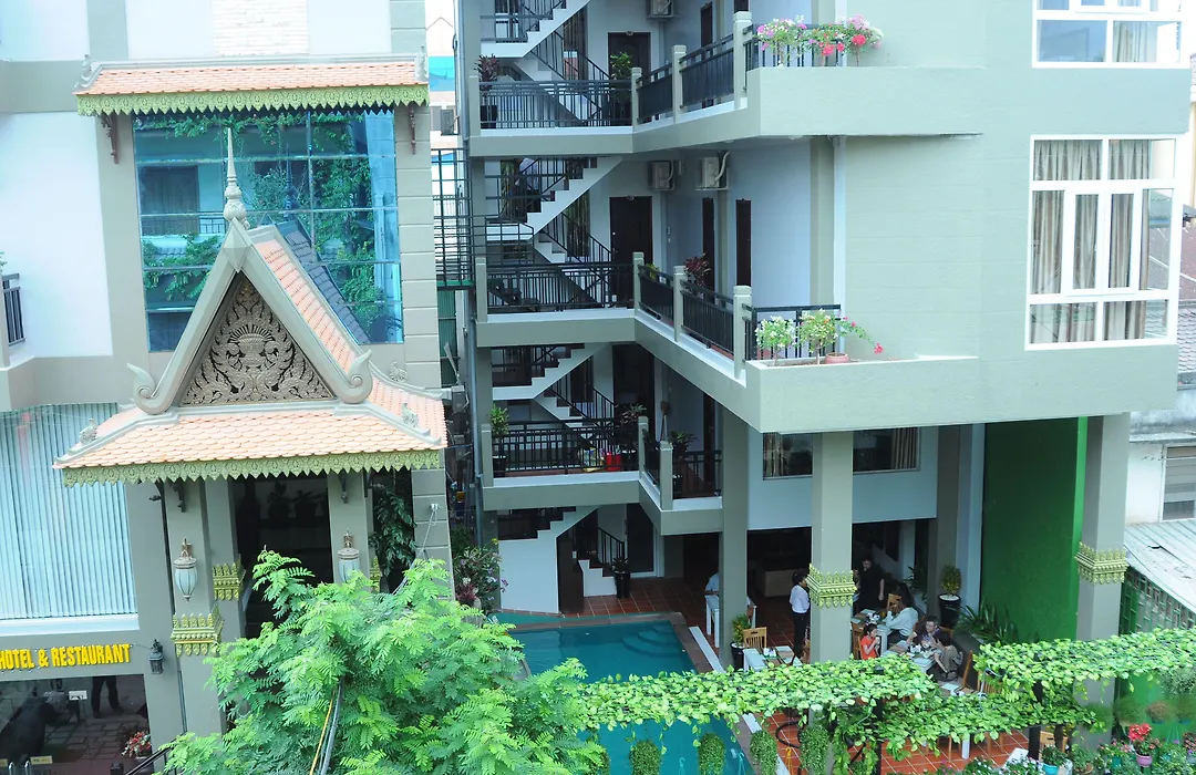 King Grand Boutique Hotel-1